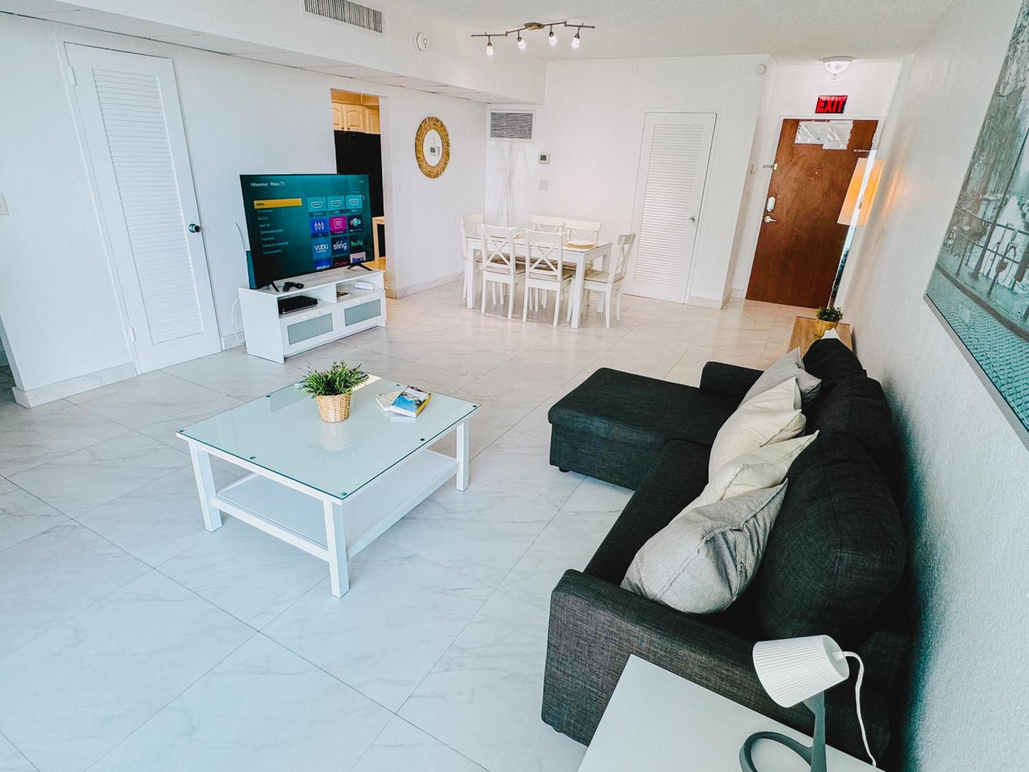 The Tides On Miami Hollywood Bay View Apartments 1B Exterior photo