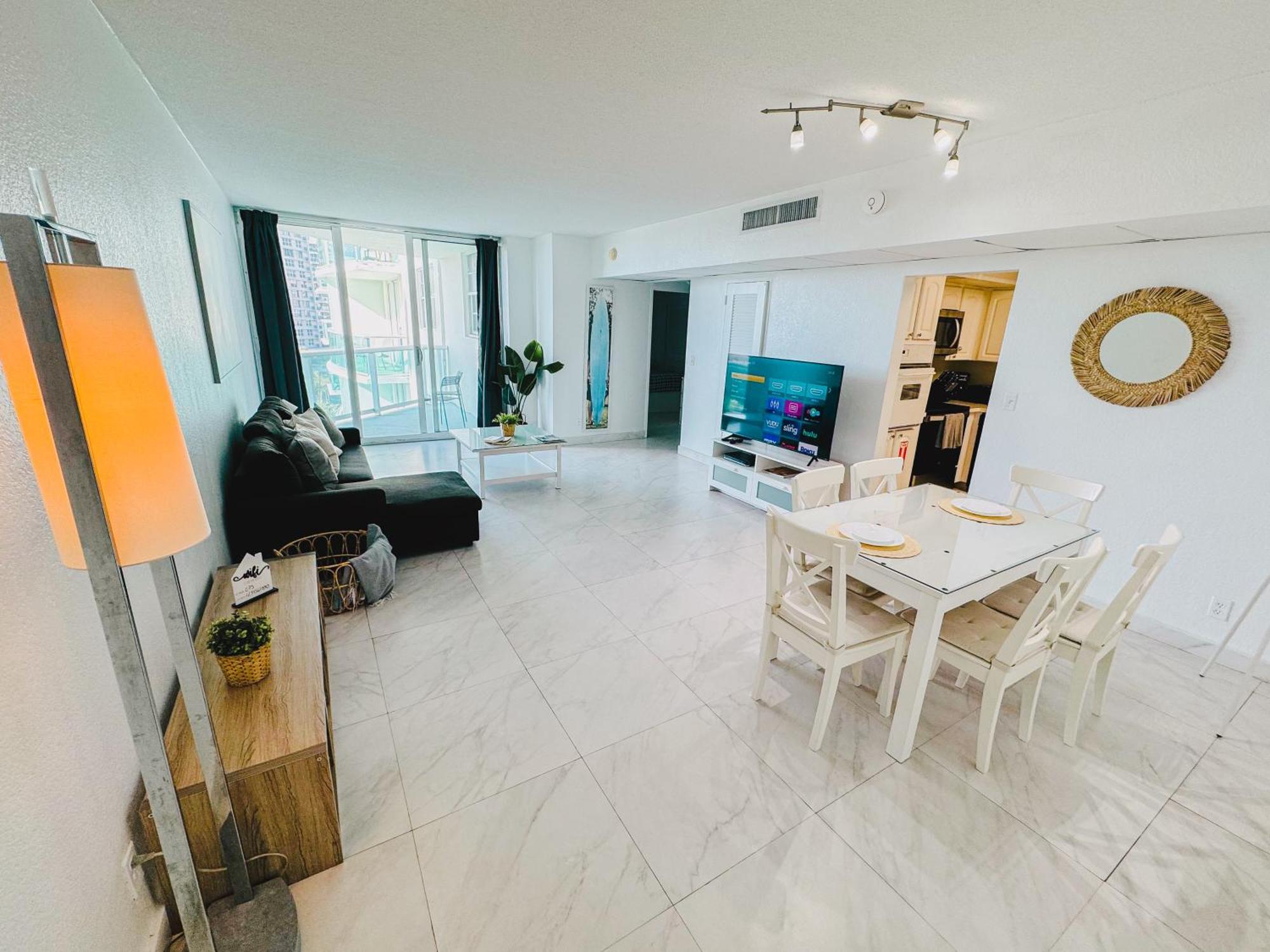 The Tides On Miami Hollywood Bay View Apartments 1B Exterior photo