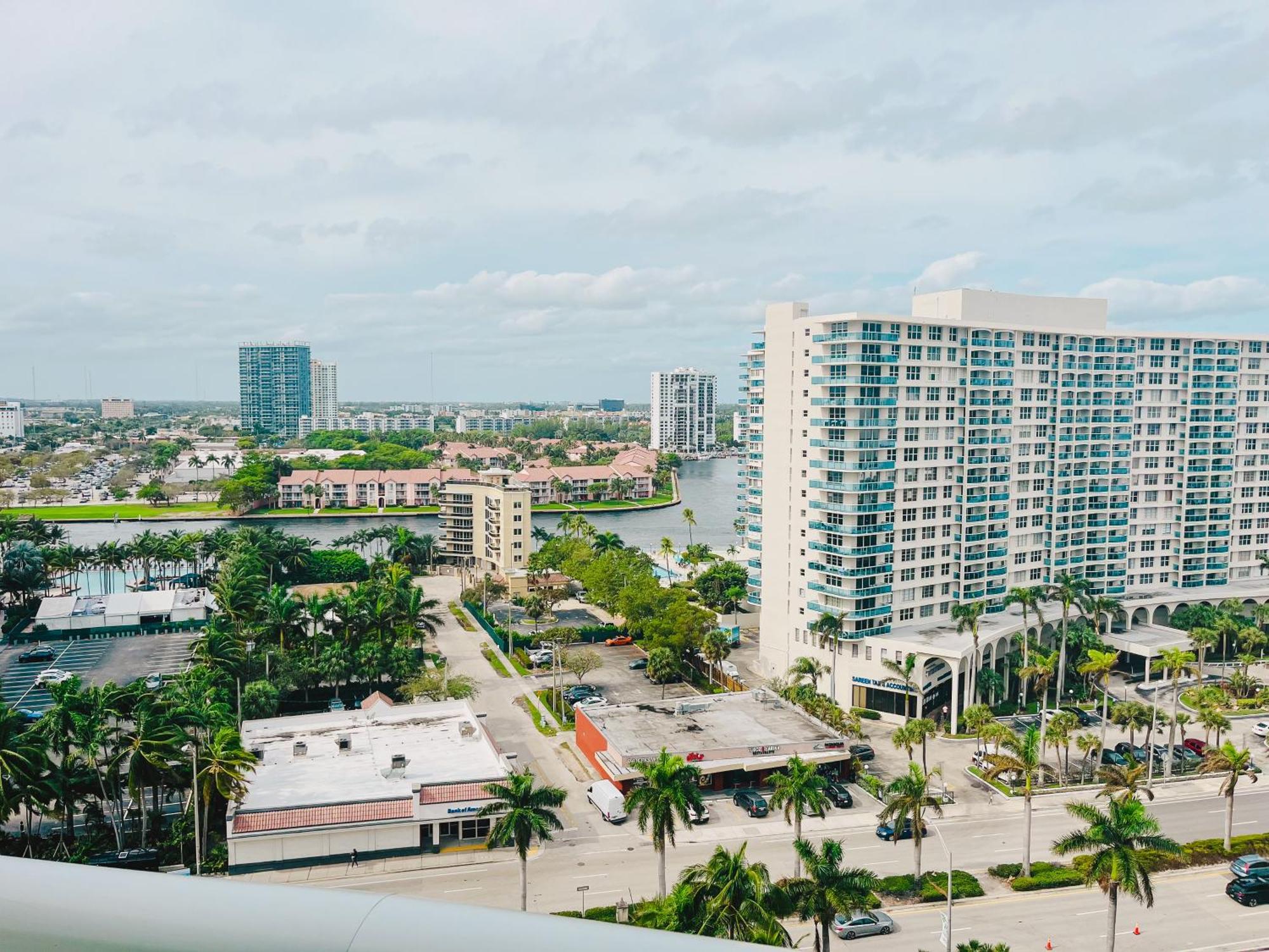 The Tides On Miami Hollywood Bay View Apartments 1B Exterior photo