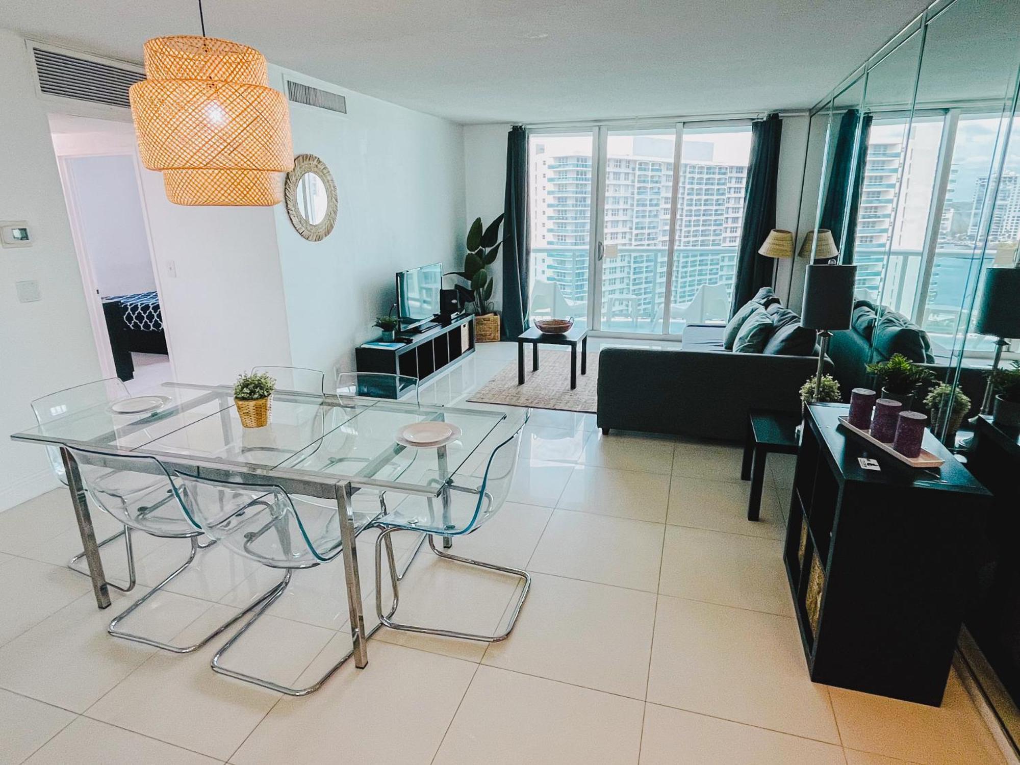 The Tides On Miami Hollywood Bay View Apartments 1B Exterior photo